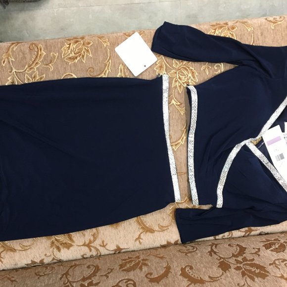 2-piece, Back Cut-out, Blingy Sexy Cruise Dress - Picture 4 of 15